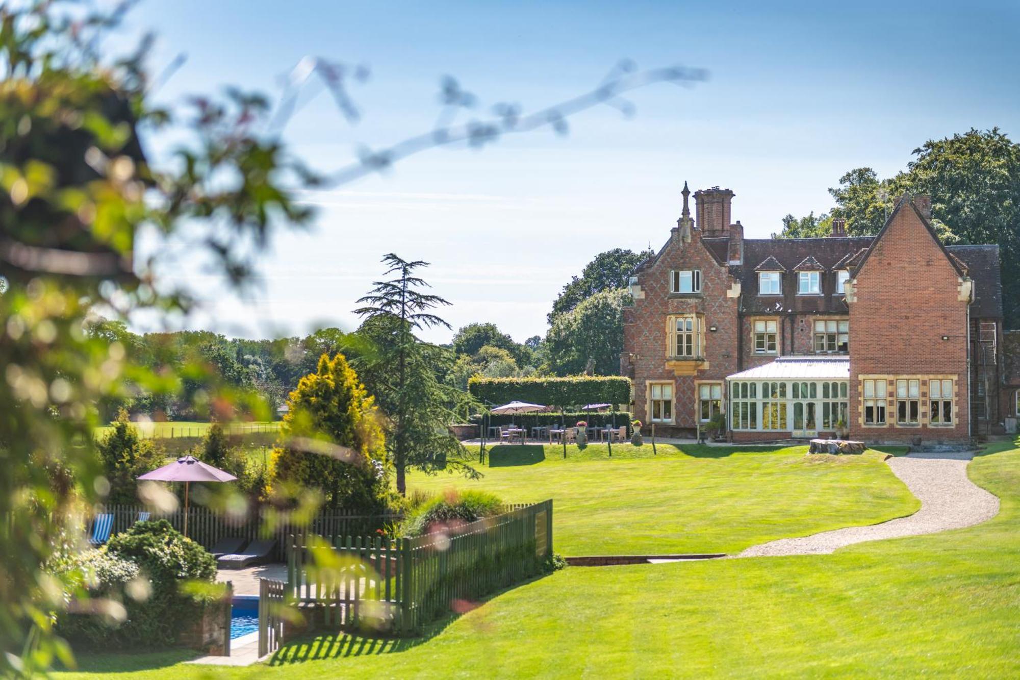 Burley Manor Hotell Eksteriør bilde